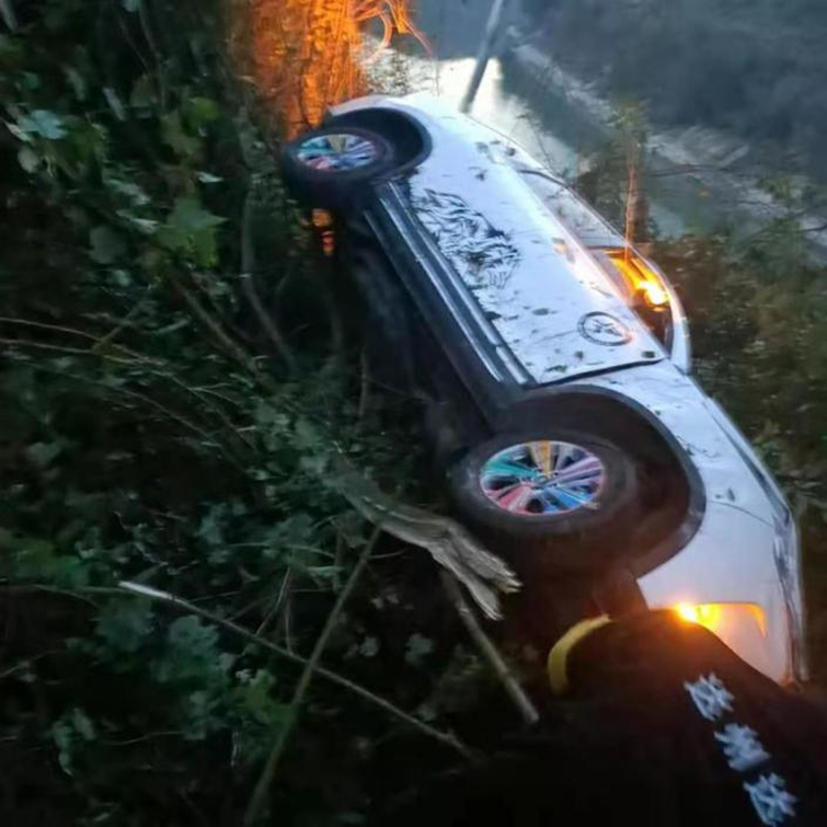 图片2.jpg 图片2.jpg