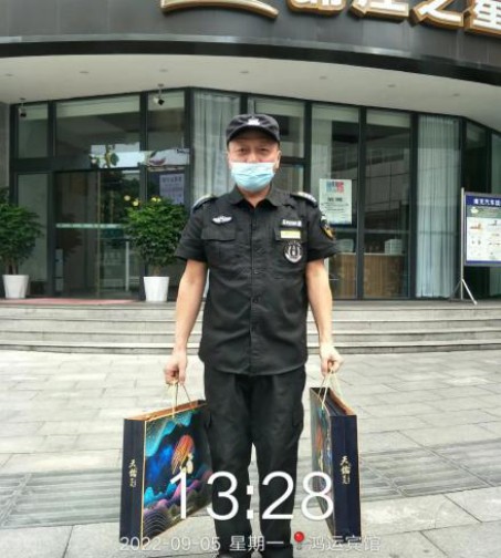 图片3.jpg 图片3.jpg